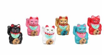 Deko Lucky Cat 4x3,5x5cm - div. Farben